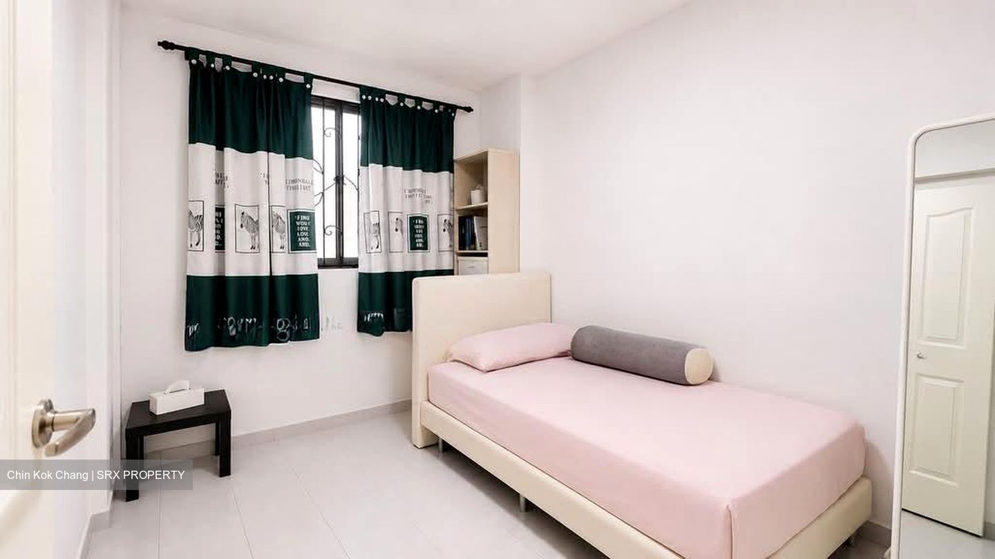 Blk 727 Jurong West Avenue 5 (Jurong West), HDB 4 Rooms #600899651